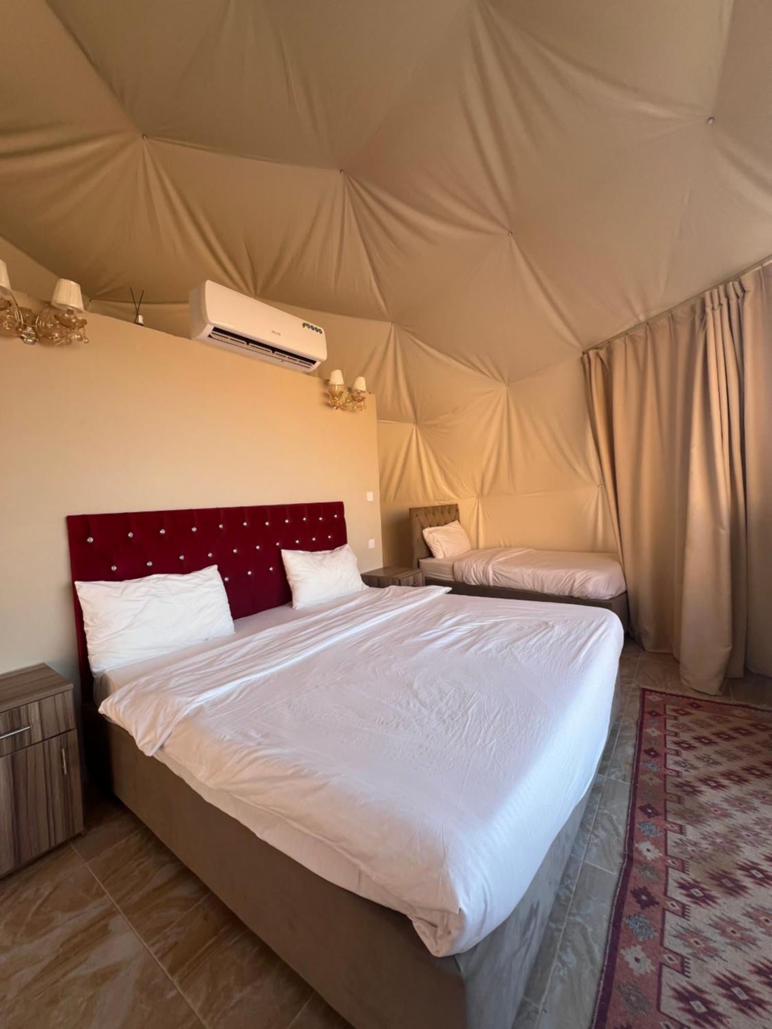 Scarlet Luxury Camp Wadi Rum Exterior foto