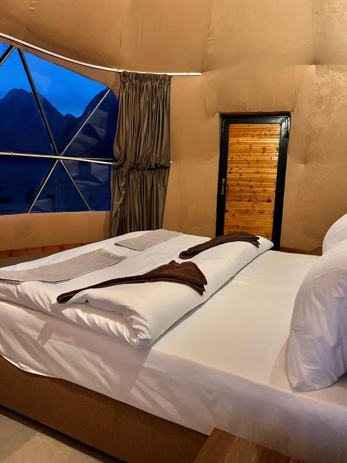 Scarlet Luxury Camp Wadi Rum Exterior foto